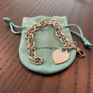 Tiffany & Co. Sterling Silver Engravable Heart Tag Bracelet